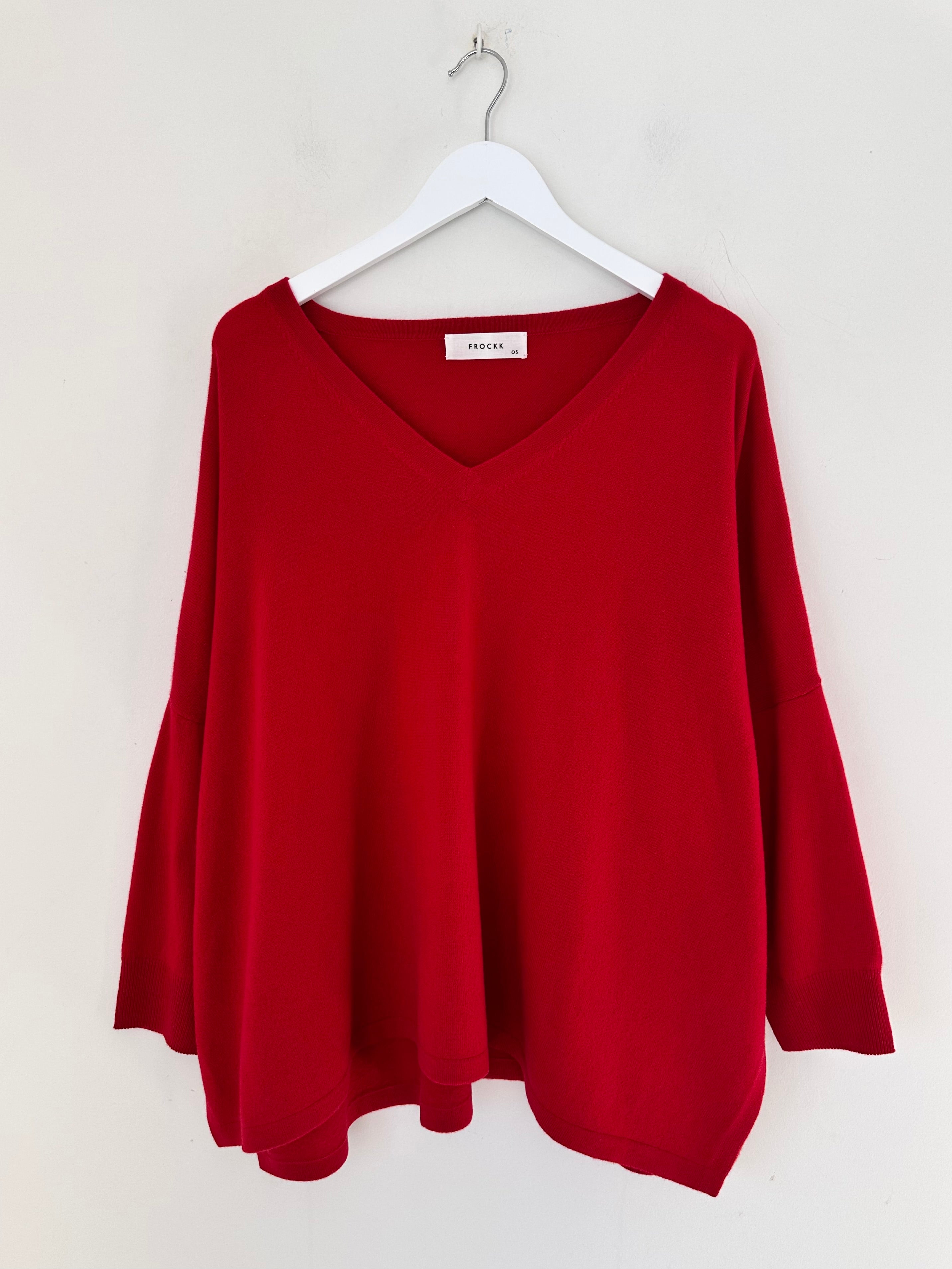 relaxed boyfriend knit- winter red cashmere