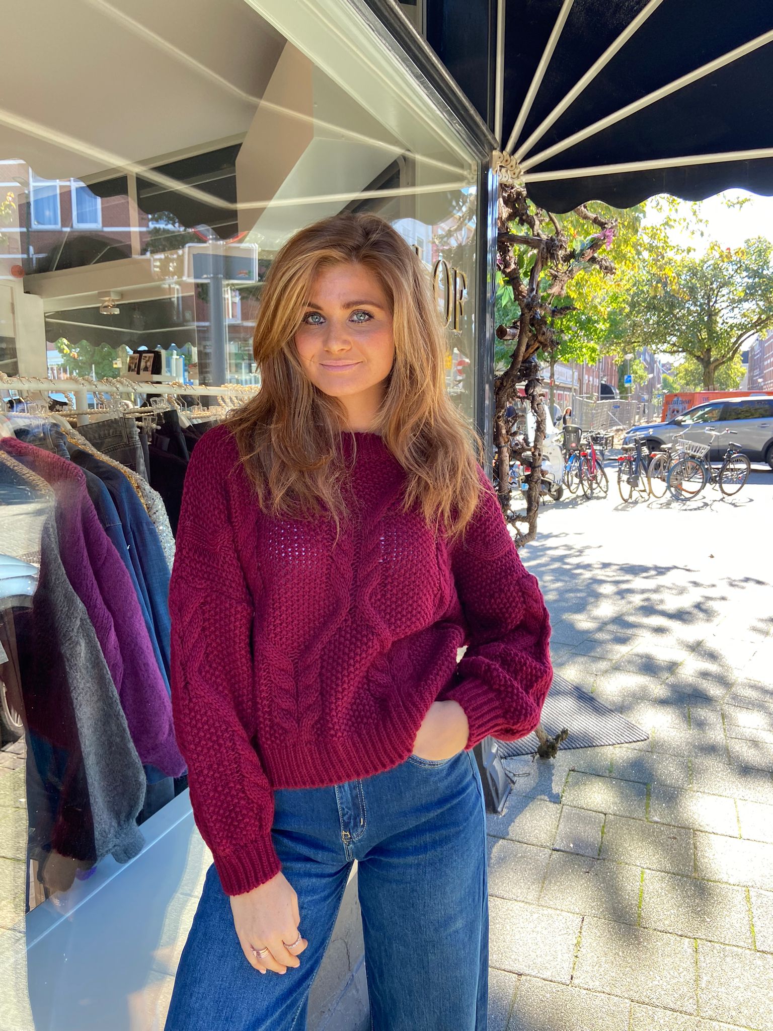 Noor Cable Sweater Bordeaux