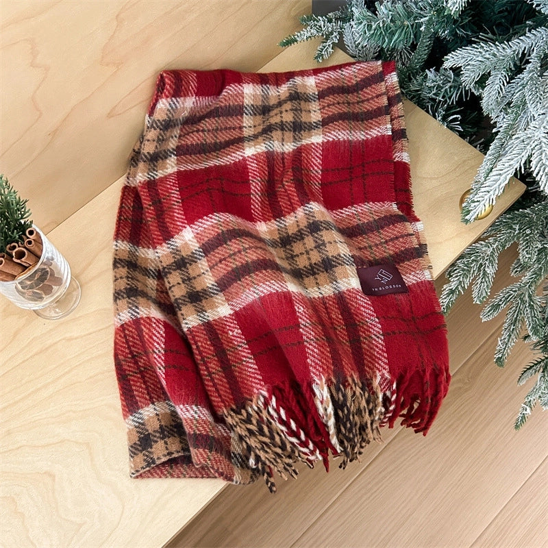 Women's Sweet Plaid Polyester Tassel Scarf
