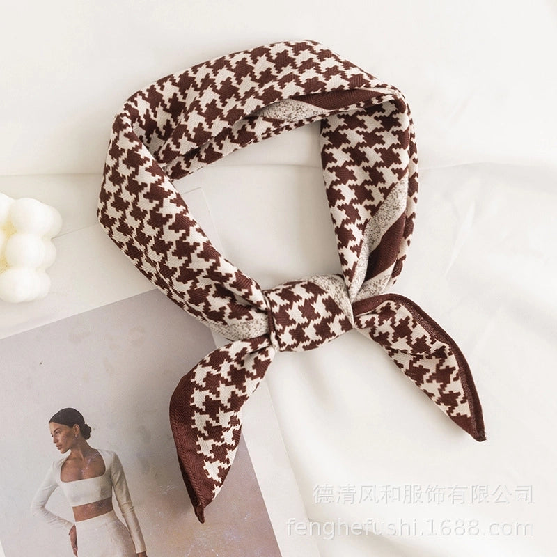 Women's Retro Flower Polyester Silk Scarf