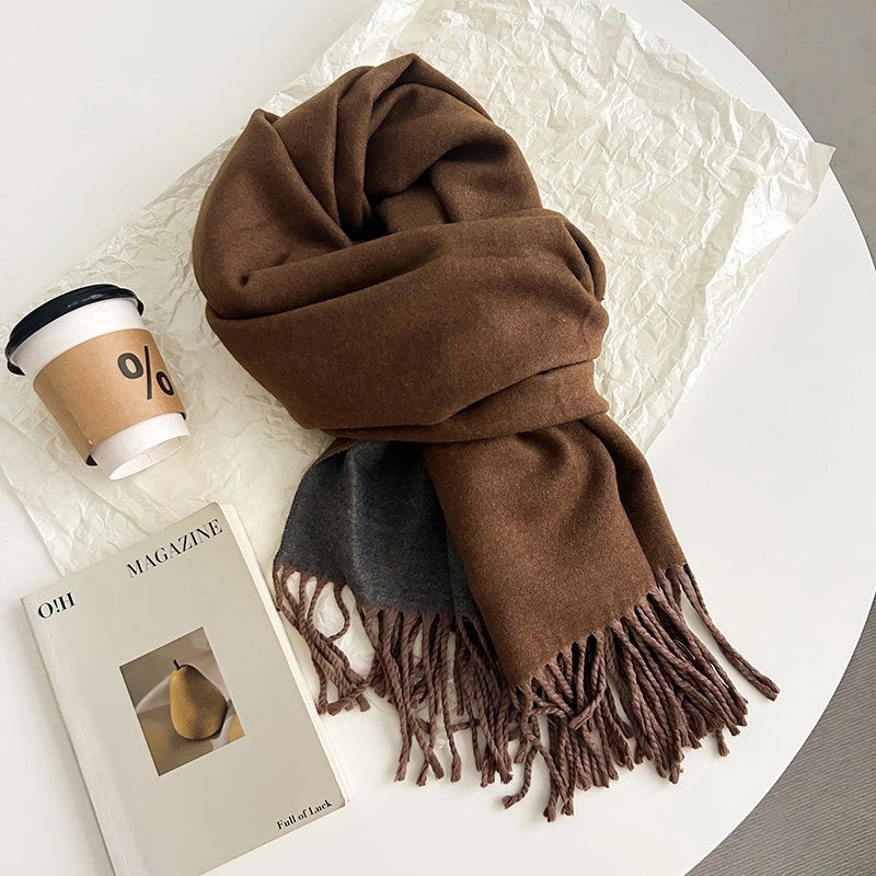 Women's Elegant Minimalist Color Block Imitation Dehaired Angora Tassel Scarf