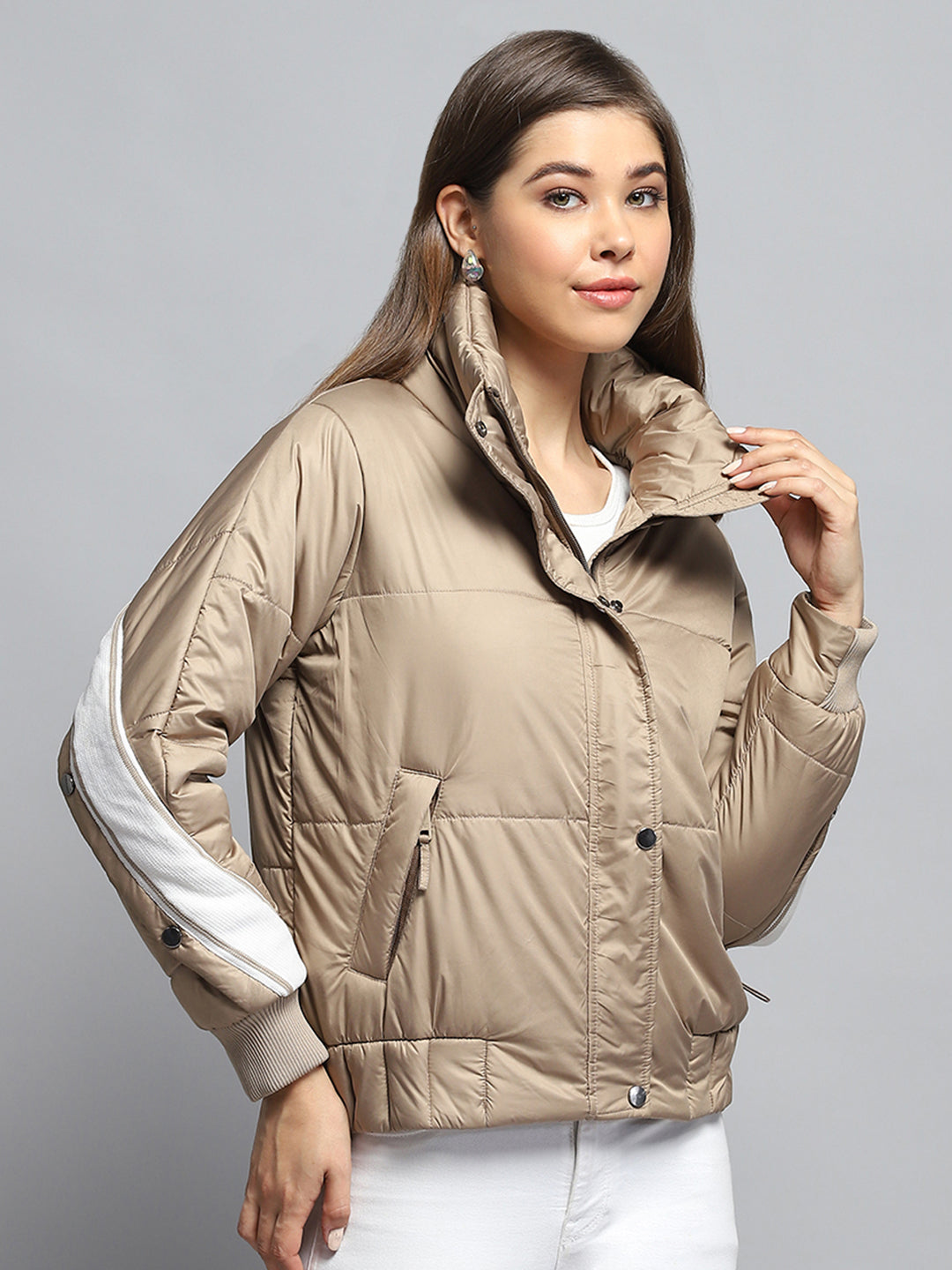 Women Beige Solid Collar Full Sleeve Jacket