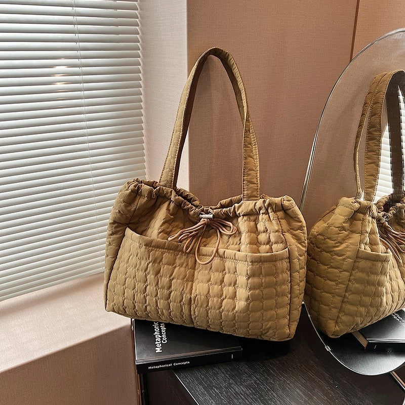 Women's Medium Nylon Solid Color Basic Square String Shoulder Bag