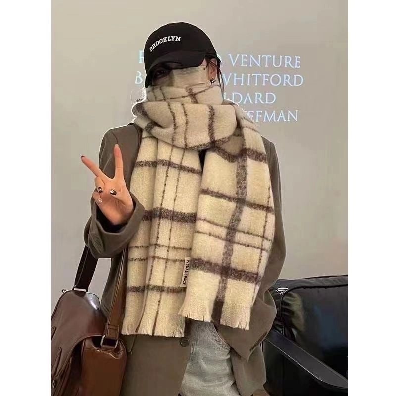 Women's  Soft Thickened Scarf  Simple Cool Temperament Warm Autumn And Winter