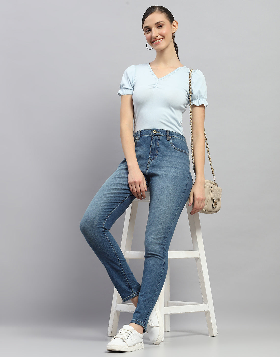 Women Blue Light Wash Slim Fit Denim