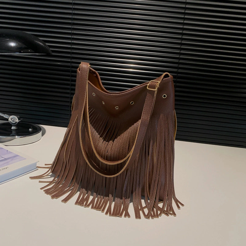 Women's Large Pu Leather Solid Color Vacation Classic Style Tassel Sewing Thread Square Magnetic Buckle Shoulder Bag