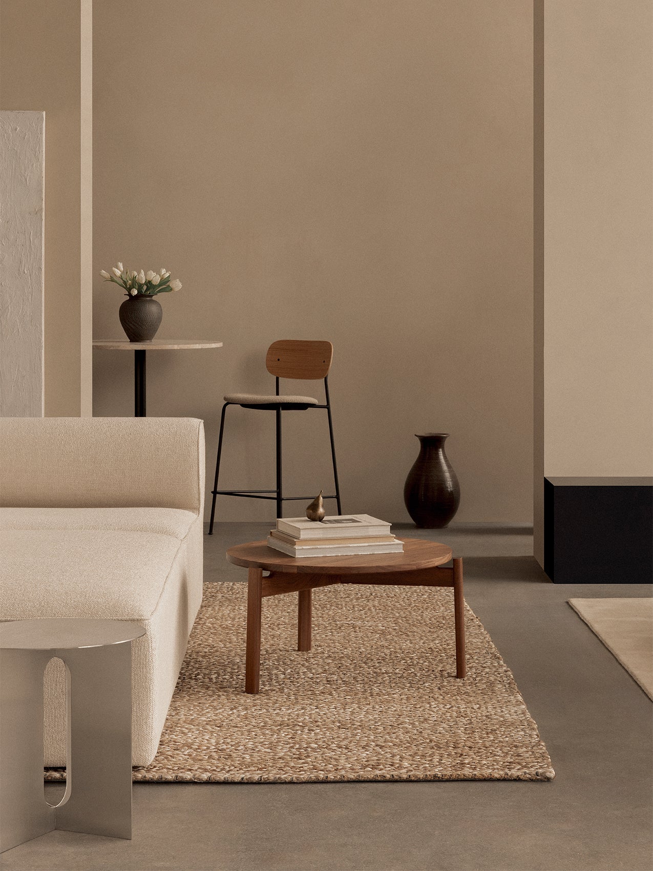 Passage Lounge Table