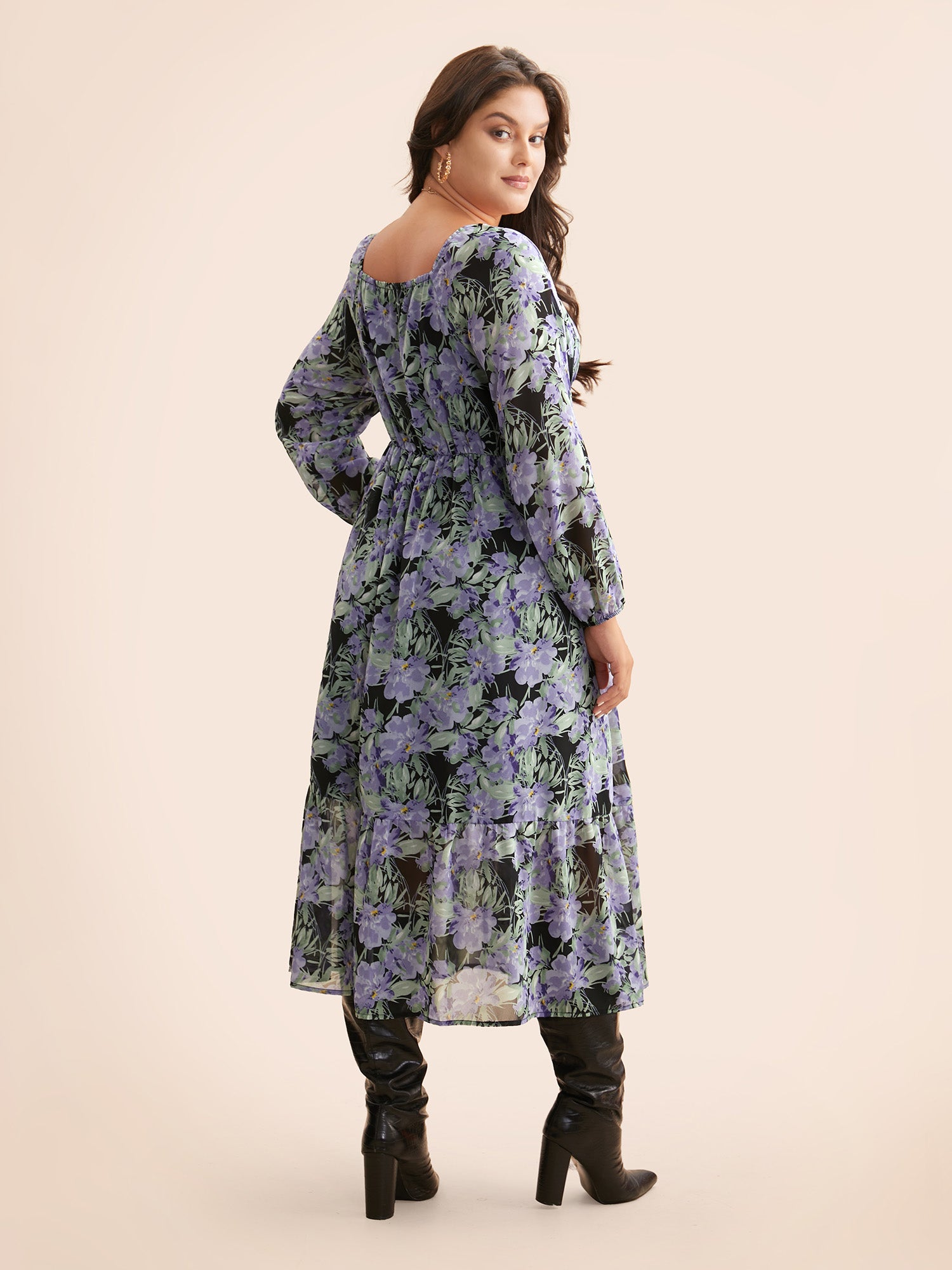 Heart Neckline Floral Contrast Webbing Dress