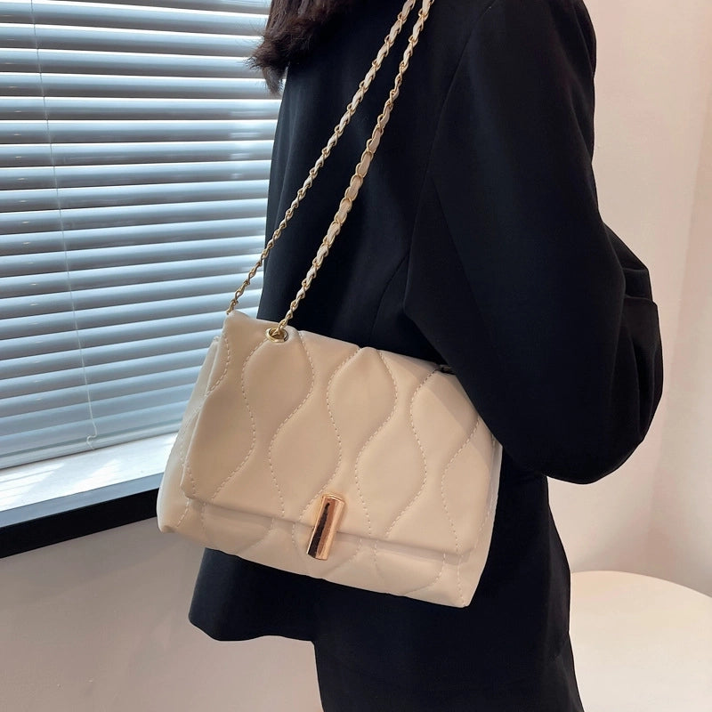 Retro Women's Bag Spring New Fashion Western Style Rhombic Chain Shoulder Bag Crossbody Small Square Bag