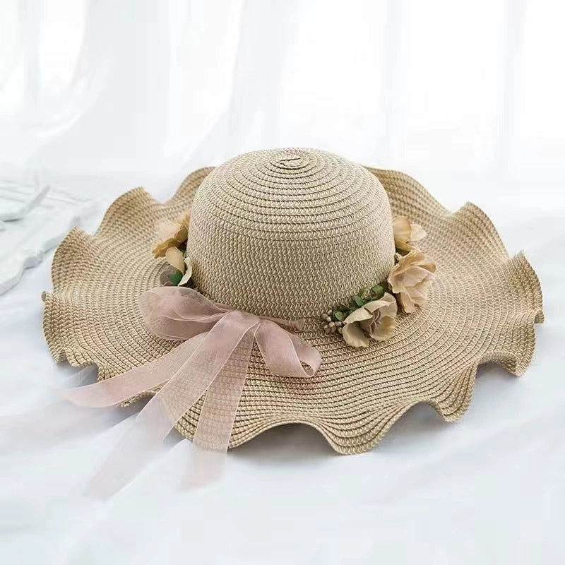 Women's Minimalist Classic Style Color Block Big Eaves Straw Hat