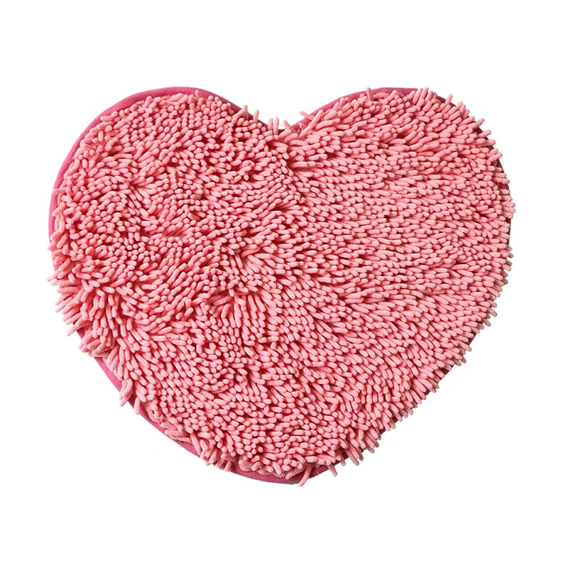 Chenille Love-shaped Carpet Absorbent Anti-slip Mat Bathroom Toilet Door Mat Wedding Carpet Toilet Foot Mat