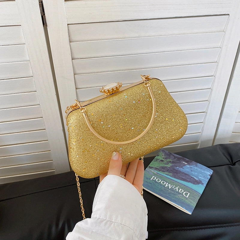 Women's Medium Polyester Solid Color Elegant Vintage Style Square Lock Clasp Evening Bag