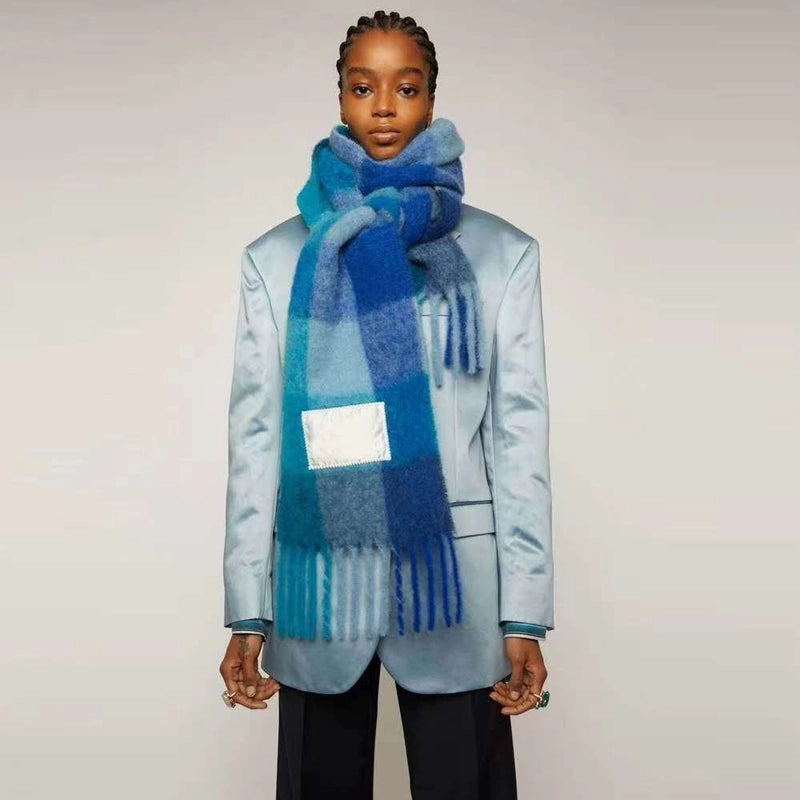 Women's Elegant Minimalist Lattice Mohair Tassel Scarf