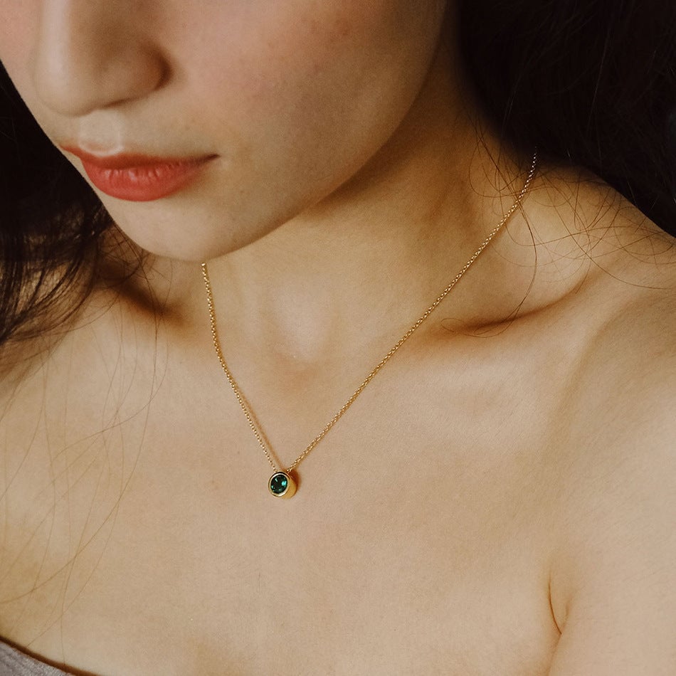 Minimalist Round Geometric Stainless Steel Diamond Inlay Necklaces