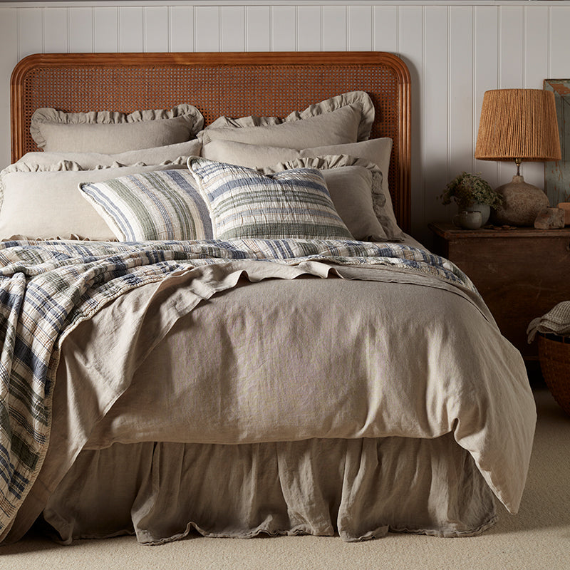 Magnus 100% Cotton Quilted Throw