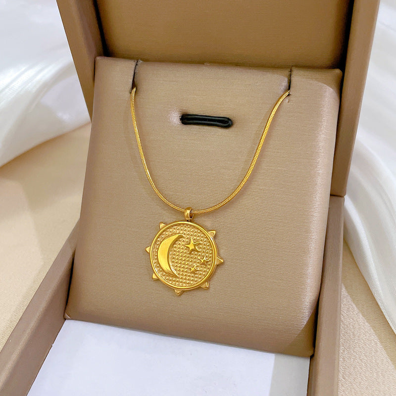 Fashion Geometric Titanium Steel Electroplating Necklaces