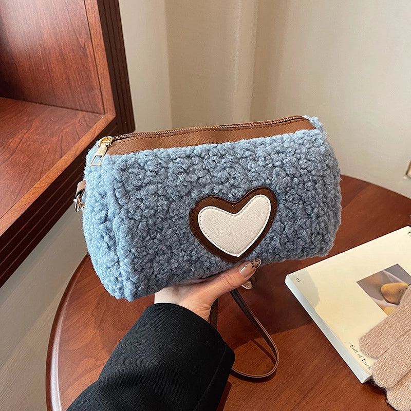 Black Pink Blue Fleece Heart Shape Sewing Thread Square Clutches