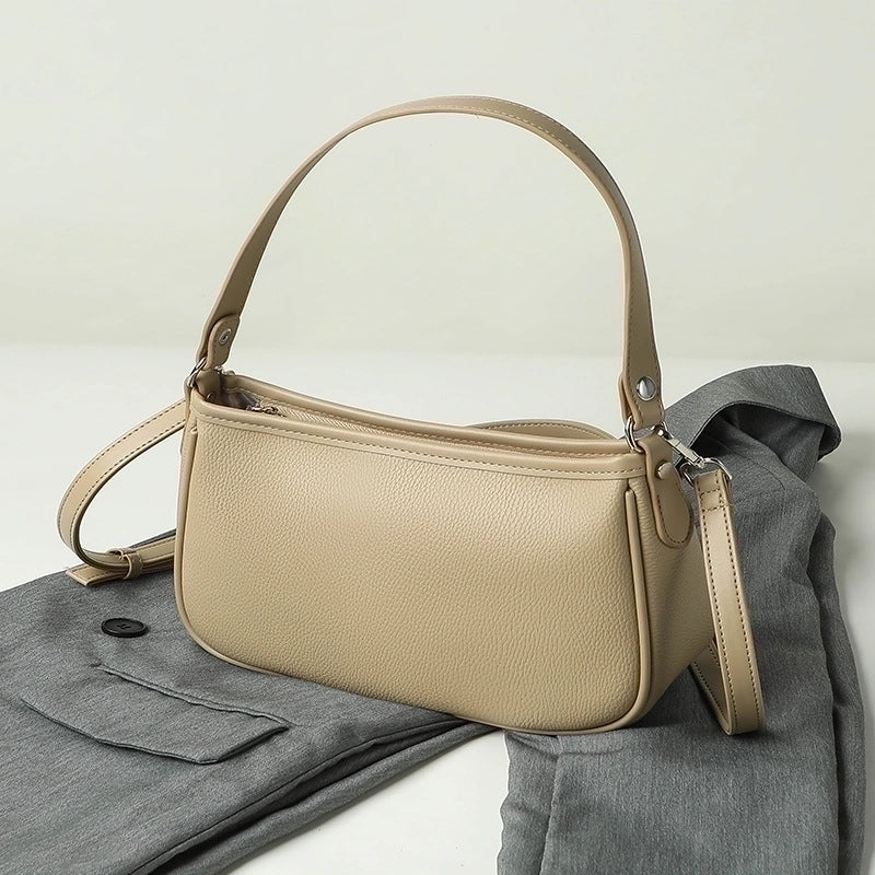 Women's Small Pu Leather Solid Color Streetwear Zipper Underarm Bag