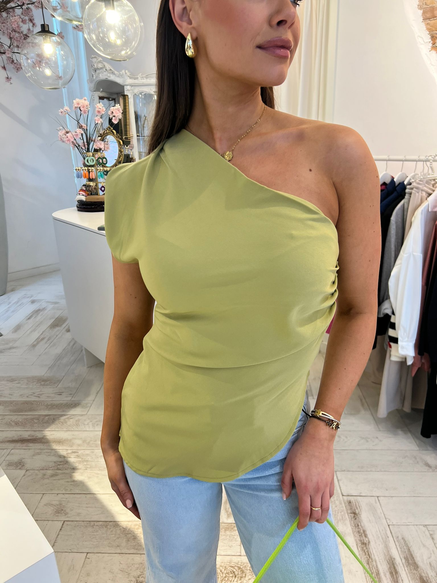 Mia one shoulder top lime