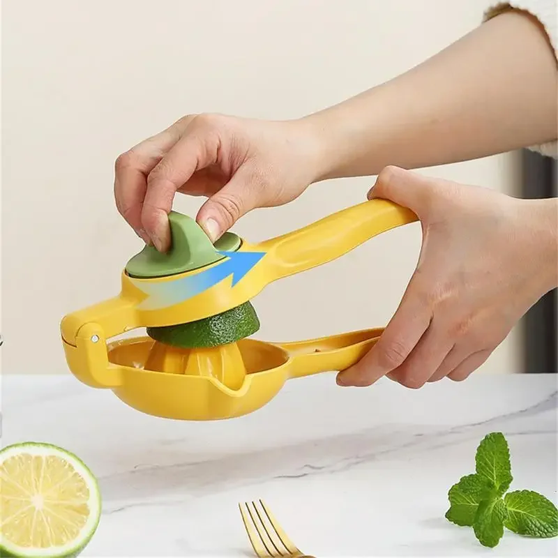 LEMON SQUEEZER CITRUS PRESS PORTABLE HANDHELD FRUIT JUICER