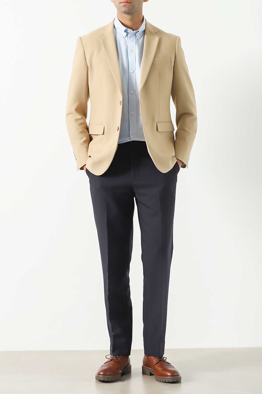 TAILORED FIT BLAZER