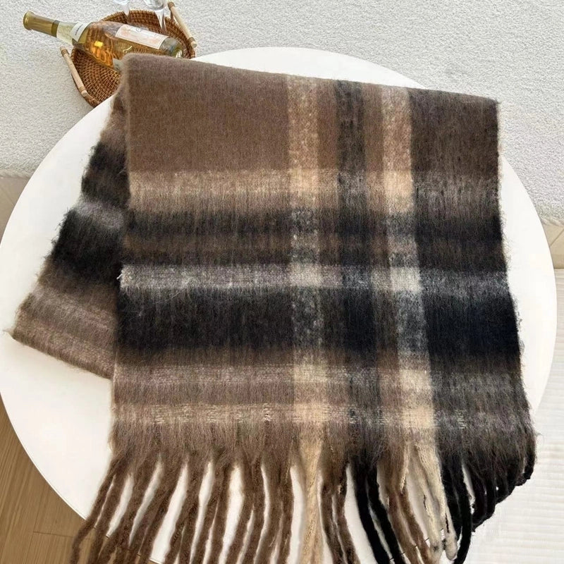 Women's Retro Sweet Plaid Polyester Tassel Scarf