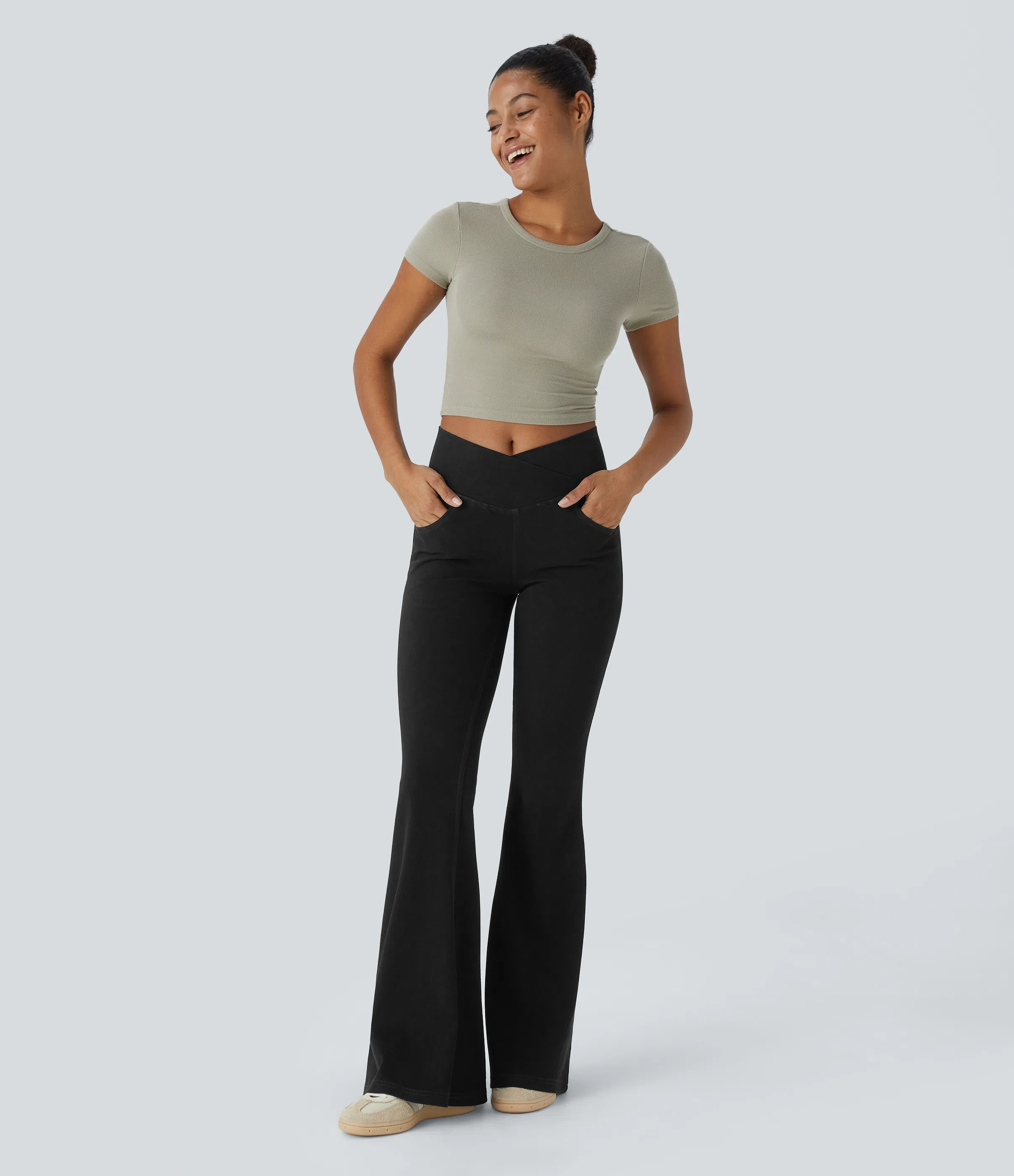 ⚡8 Packs for $25.95⚡- High Waisted Crossover Pocket Washed Stretchy Knit Casual Super Flare Jeans