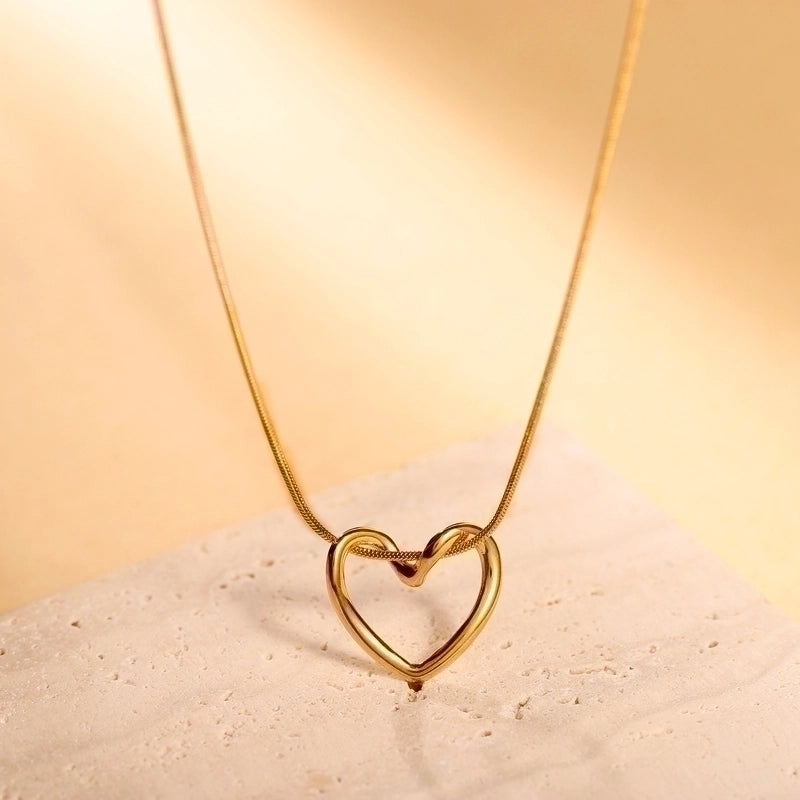Elegant Minimalist Heart Shape 304 Stainless Steel Copper 18K Gold Plated Hollow Out Pendant Necklace