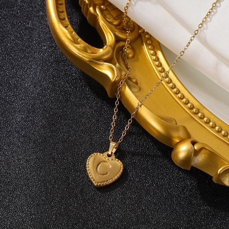 Vintage Style Minimalist Heart Shape Stainless Steel 18K Gold Plated Pendant Necklace