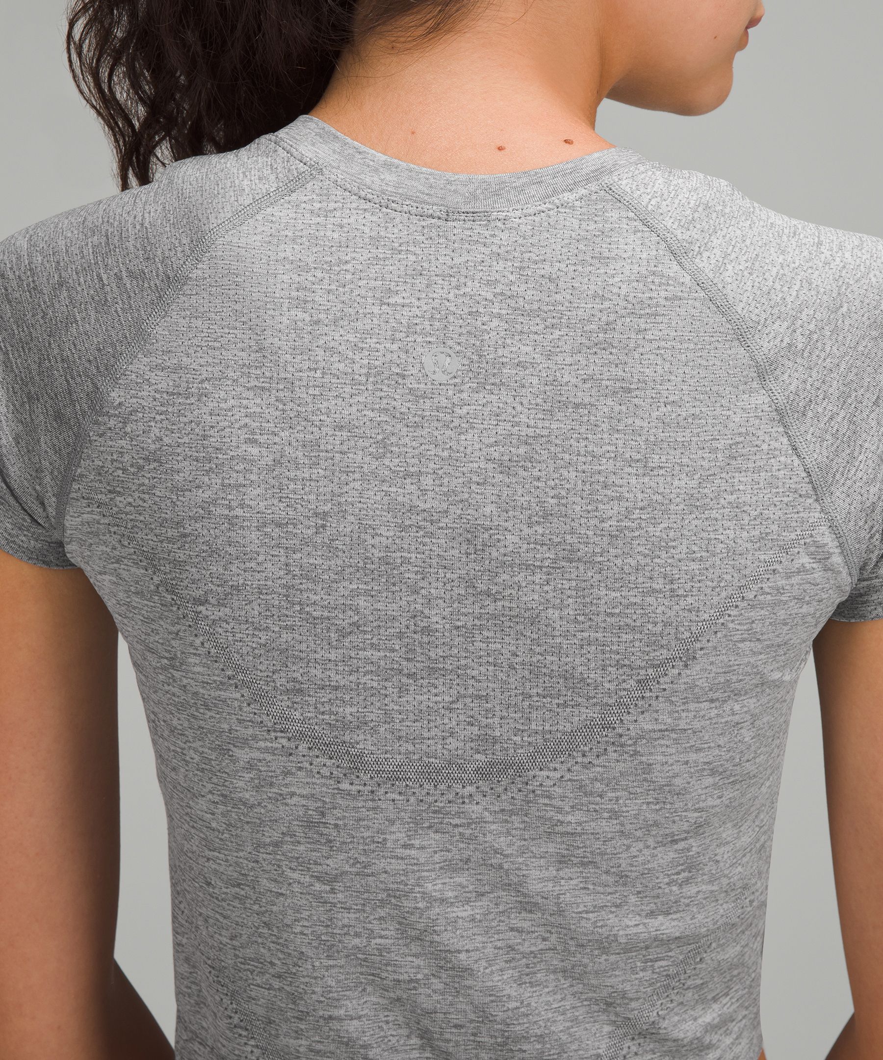 Swiftly Tech Cropped Short-Sleeve Shirt 2.0
