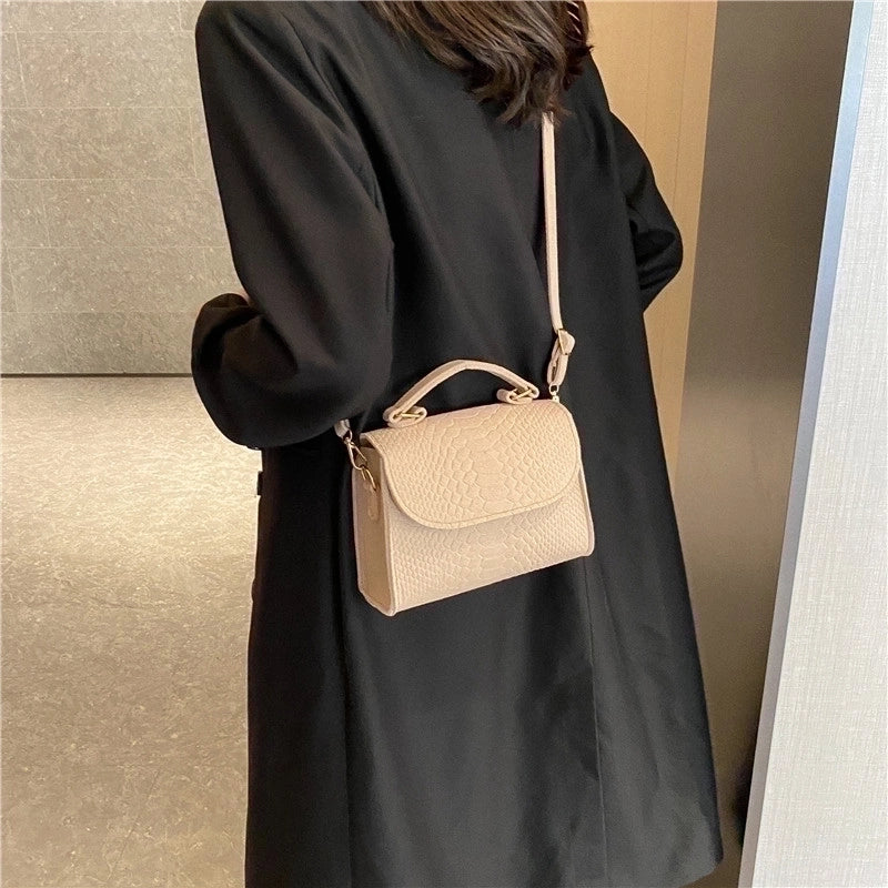 Women's Mini Pu Solid Color Crocodile Fashion Square Magnetic Buckle Flip Cover Shoulder Bag Handbag Crossbody Bag