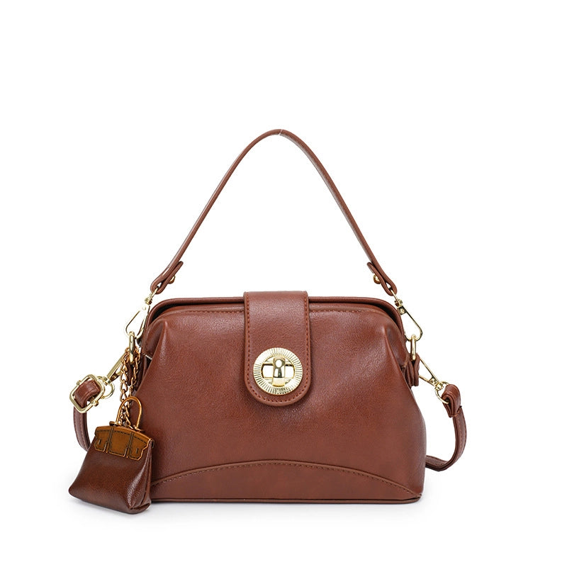 Women's Medium Pu Leather Solid Color Classic Style Streetwear Square Lock Clasp Crossbody Bag