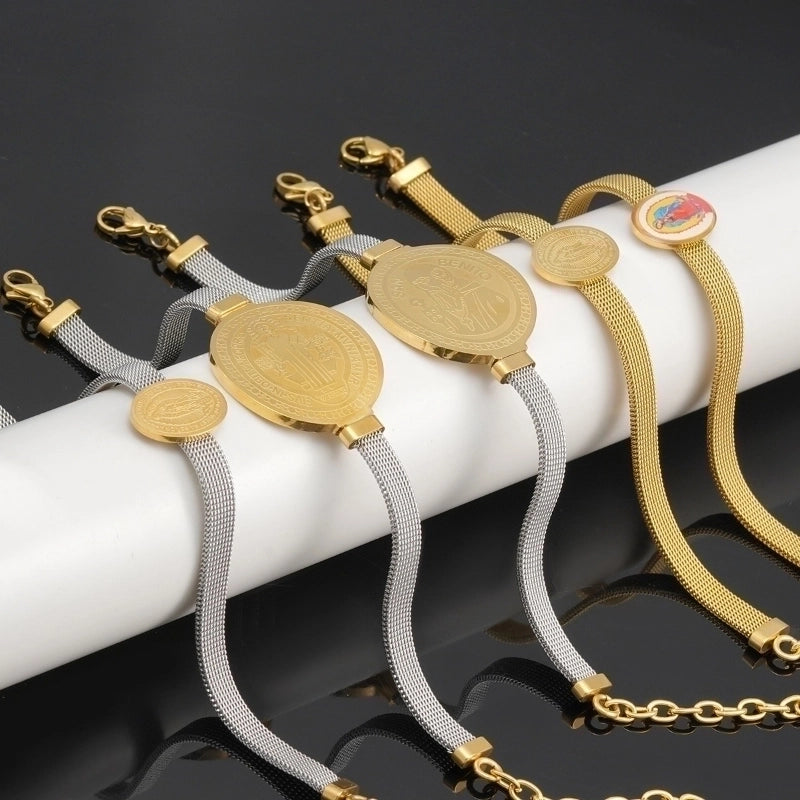 Minimalist Portrait 304 Stainless Steel 18K Gold Plated Bracelets In Bulk