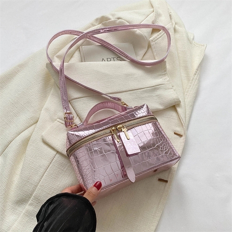 Women's Medium All Seasons Pu Leather Solid Color Streetwear Square Zipper Shoulder Bag Handbag Bucket Bag