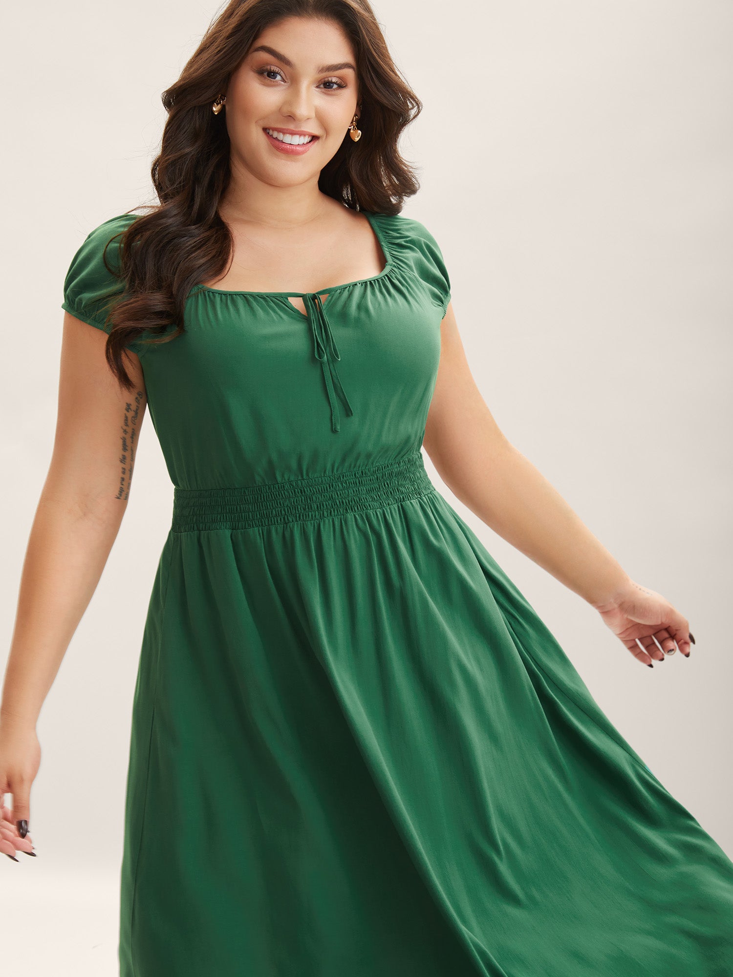 Rayon Keyhole Pockets Solid Milkmaid Dress
