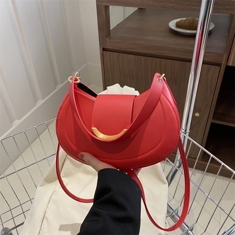 Women's Pu Leather Solid Color Vintage Style Classic Style Semicircle Buckle Shoulder Bag