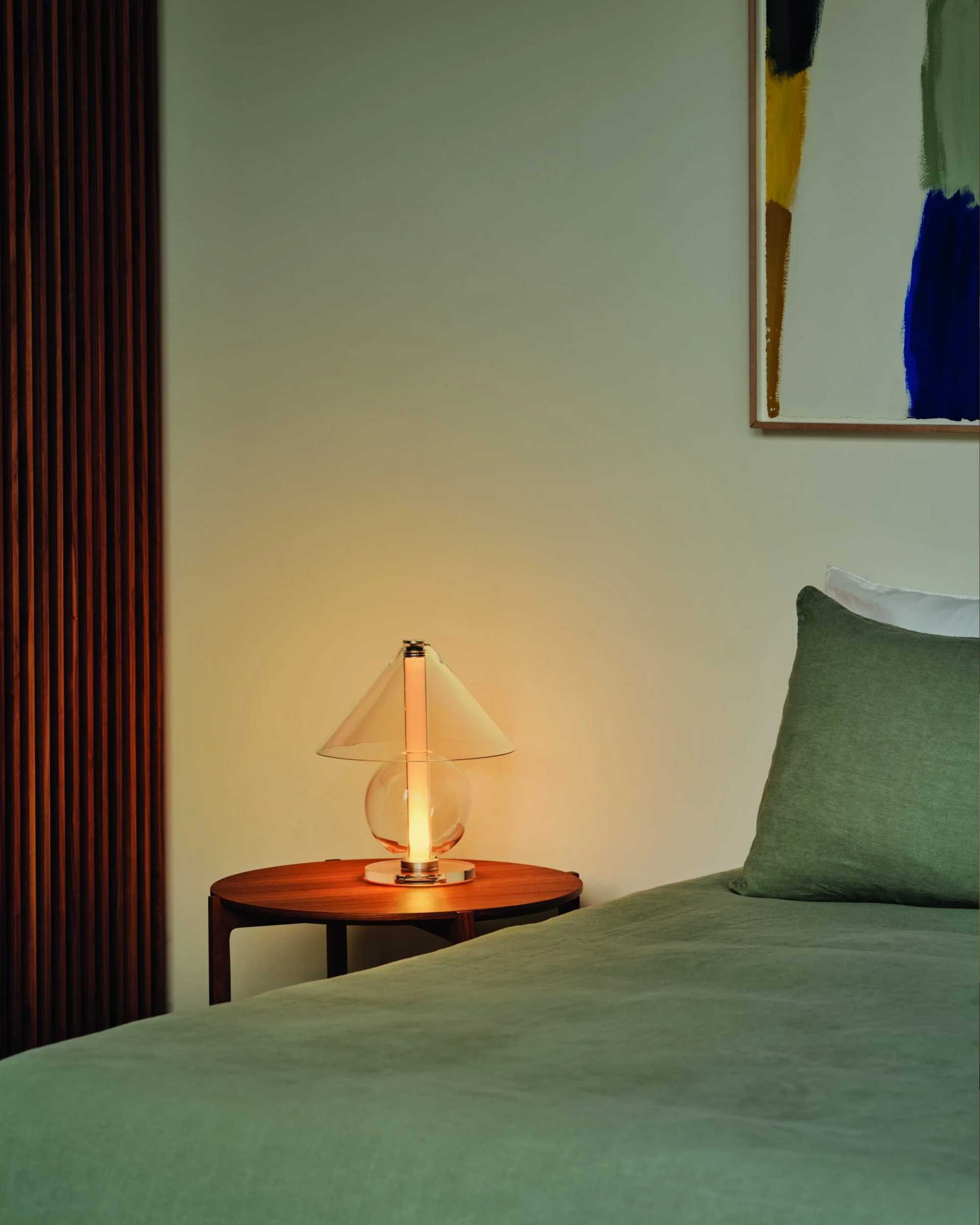 Marset Fragile table lamp