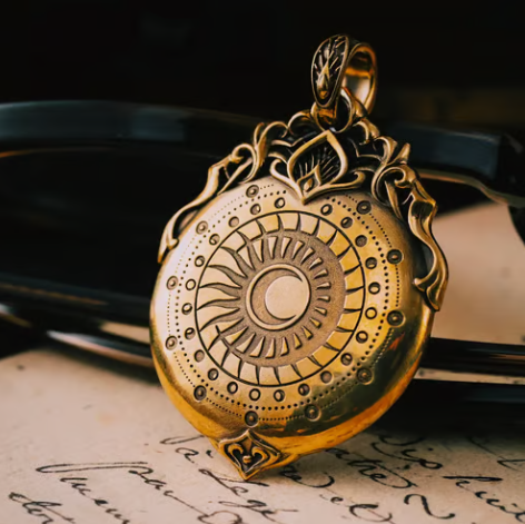 👁️‍🗨️🔥ULTIMO GIORNO 50% DI SCONTO👁️‍🗨️Ciondolo Tarot Vision fatto a mano: connettiti alla saggezza cosmica in qualsiasi momento (✨Include manuale di istruzioni)