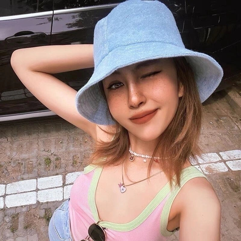 Women's Minimalist Solid Color Flat Eaves Bucket Hat
