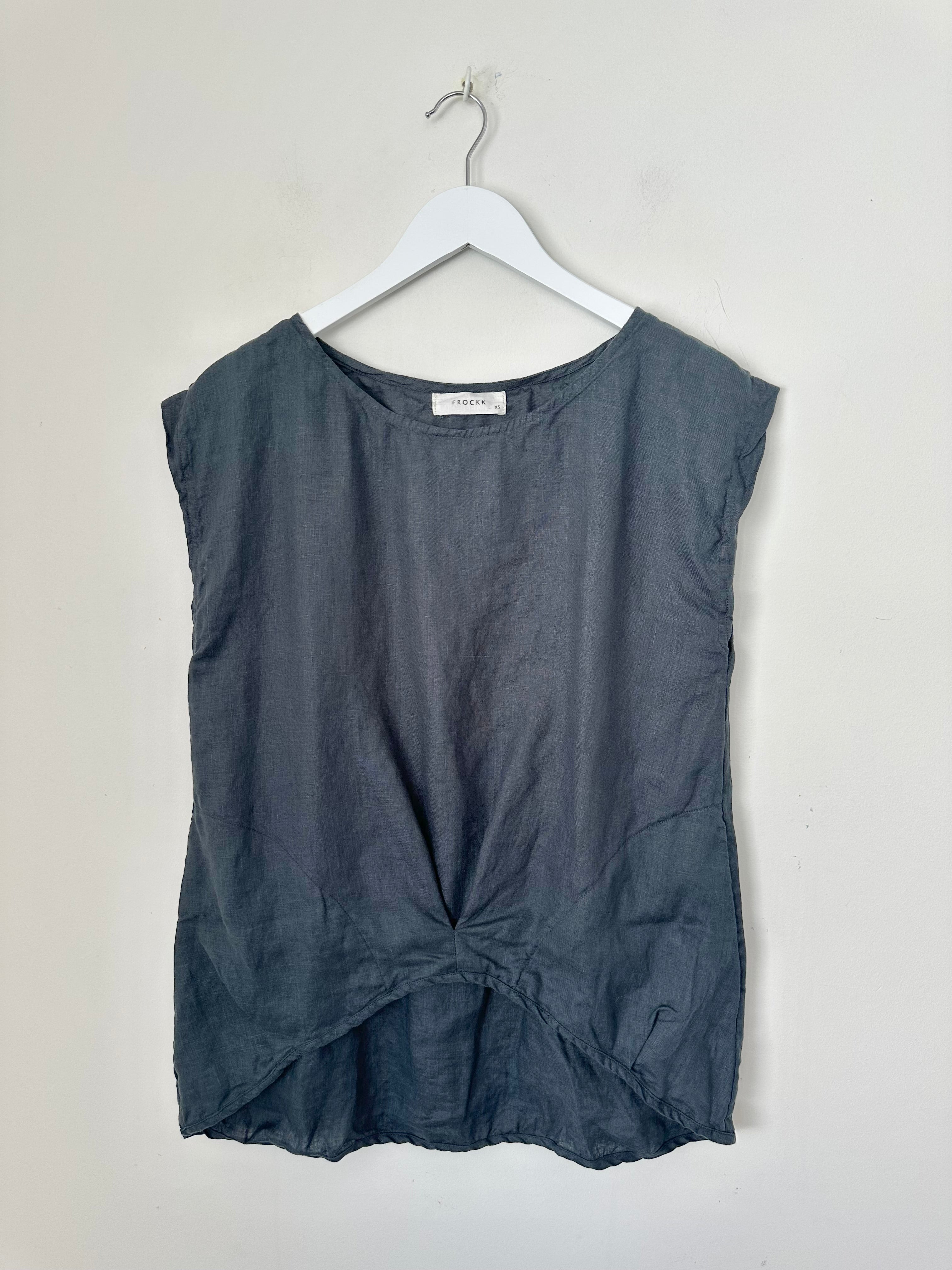sarah top-charcoal linen