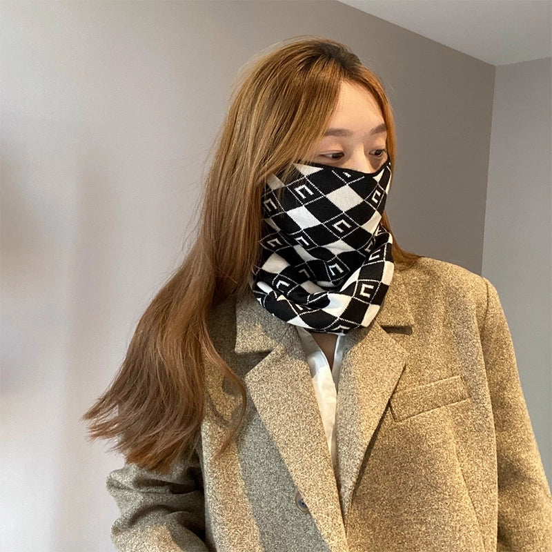 Unisex Minimalist Solid Color Polyester Crochet Lace Scarf Mask