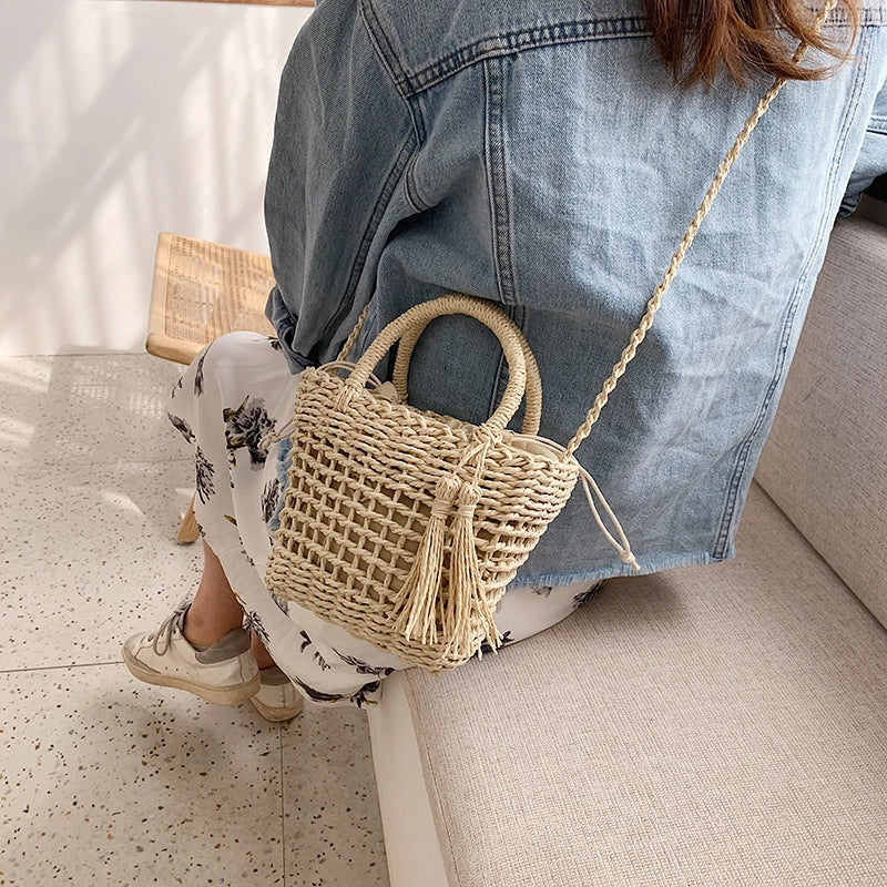 Women's Small Spring&summer Straw Solid Color Vacation Bucket String Straw Bag