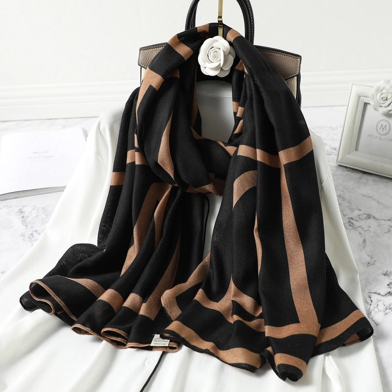 New Cotton And Linen Scarf Women's Fashion Colorblock Shawl Spring And Autumn Travel Decorative Scarf Cyber Celebrity Star Style Letters