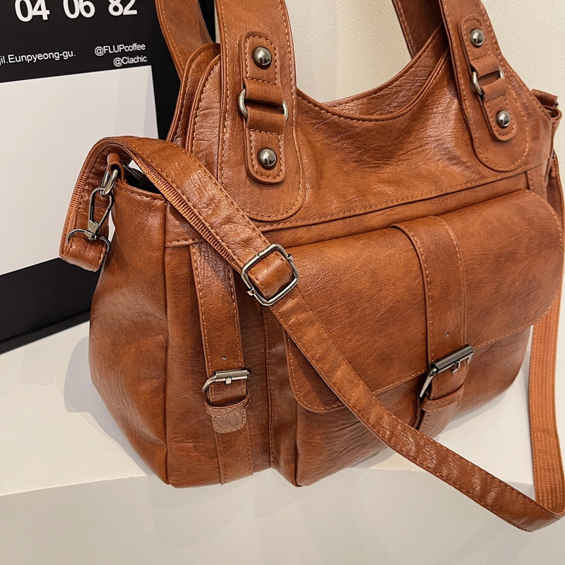 Women's Pu Leather Solid Color Basic Classic Style Streetwear Square Zipper Shoulder Bag