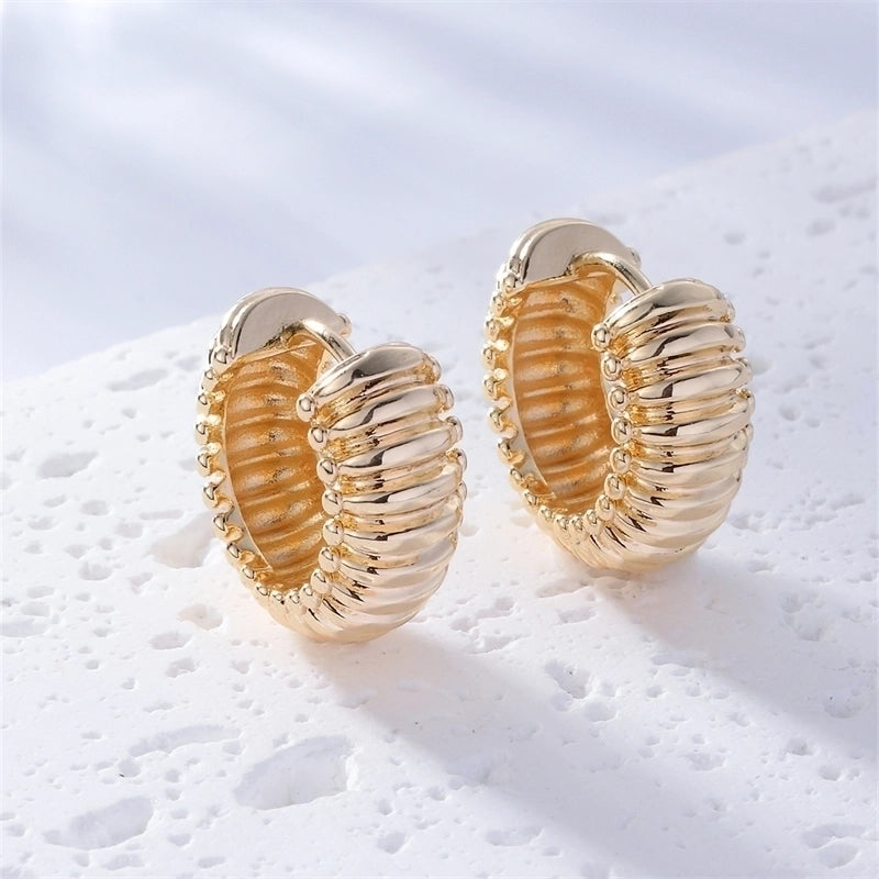 1 Pair IG Style Retro Minimalist Geometric Round Plating Inlay Copper Zircon K Gold Plated Ear Studs