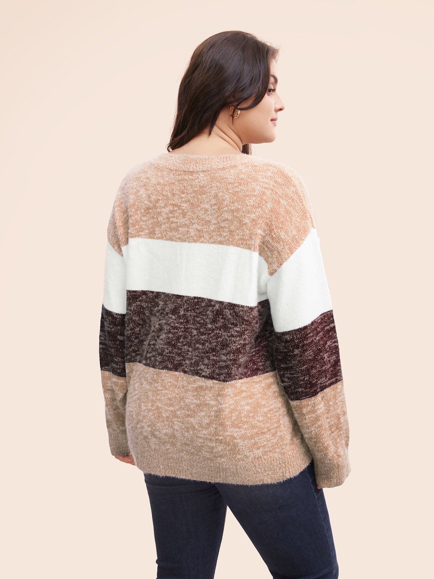 Colorblock Contrast Super Soft Plush Knit V Neck Pullover