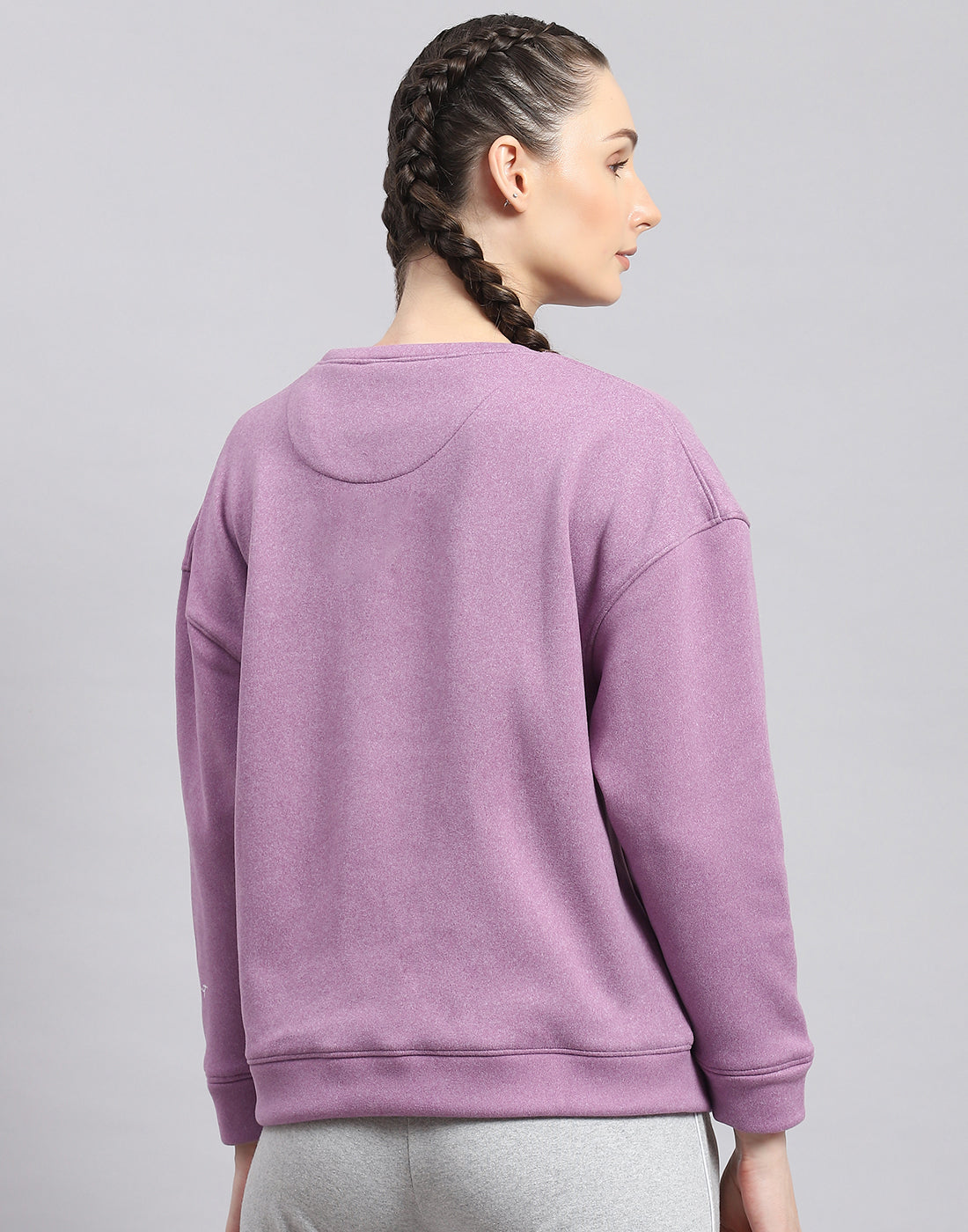 Women Purple Solid Round Neck Full Sleeve Sweatshirt