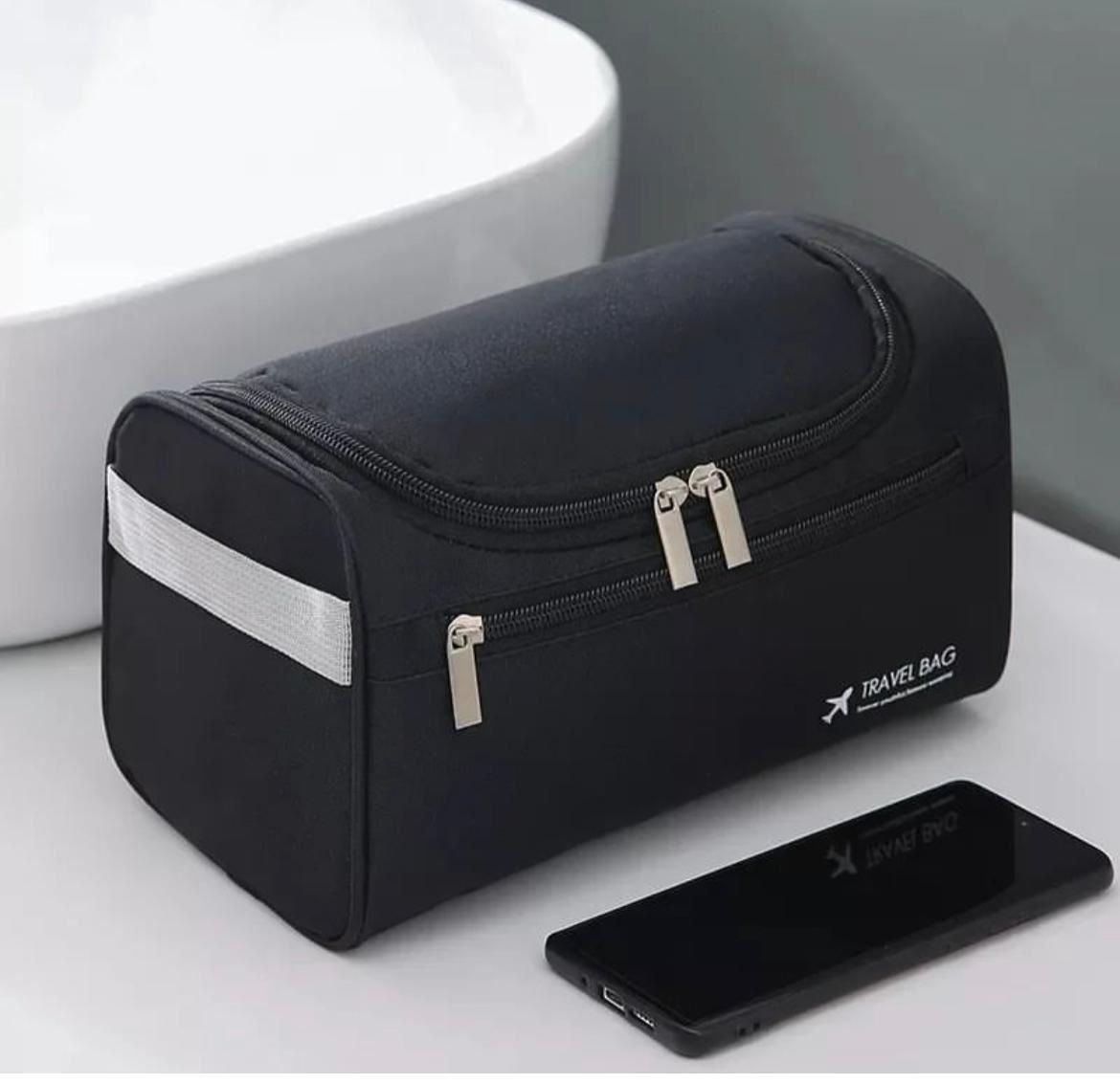Portable Waterproof Hanging Storage Bag