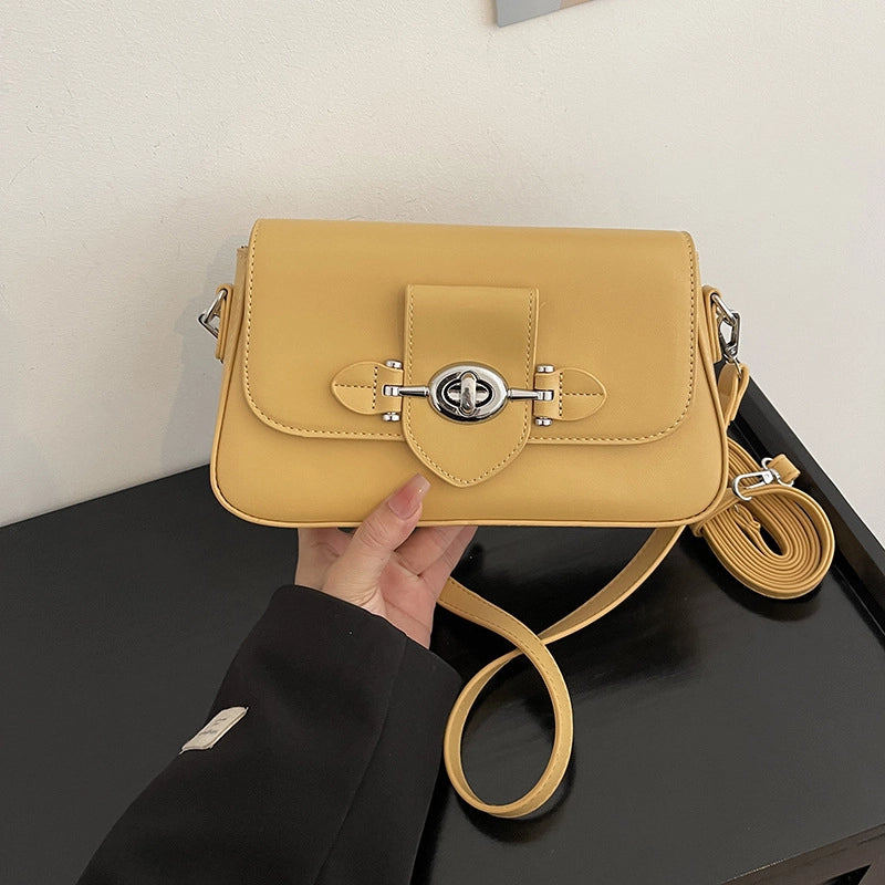 Women's Medium Pu Leather Solid Color Vintage Style Classic Style Square Magnetic Buckle Shoulder Bag