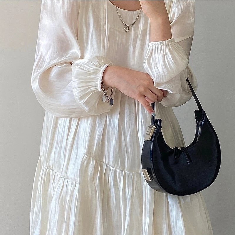 Women's Small Pu Leather Solid Color Vintage Style Classic Style Zipper Underarm Bag